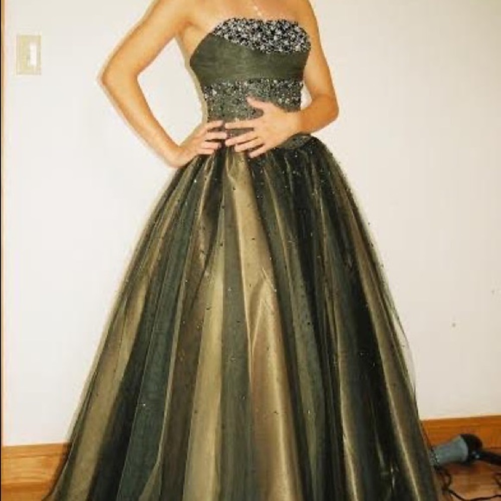 Strapless, Princess Style Black and Gold Gown, Xcite Brand Size 6